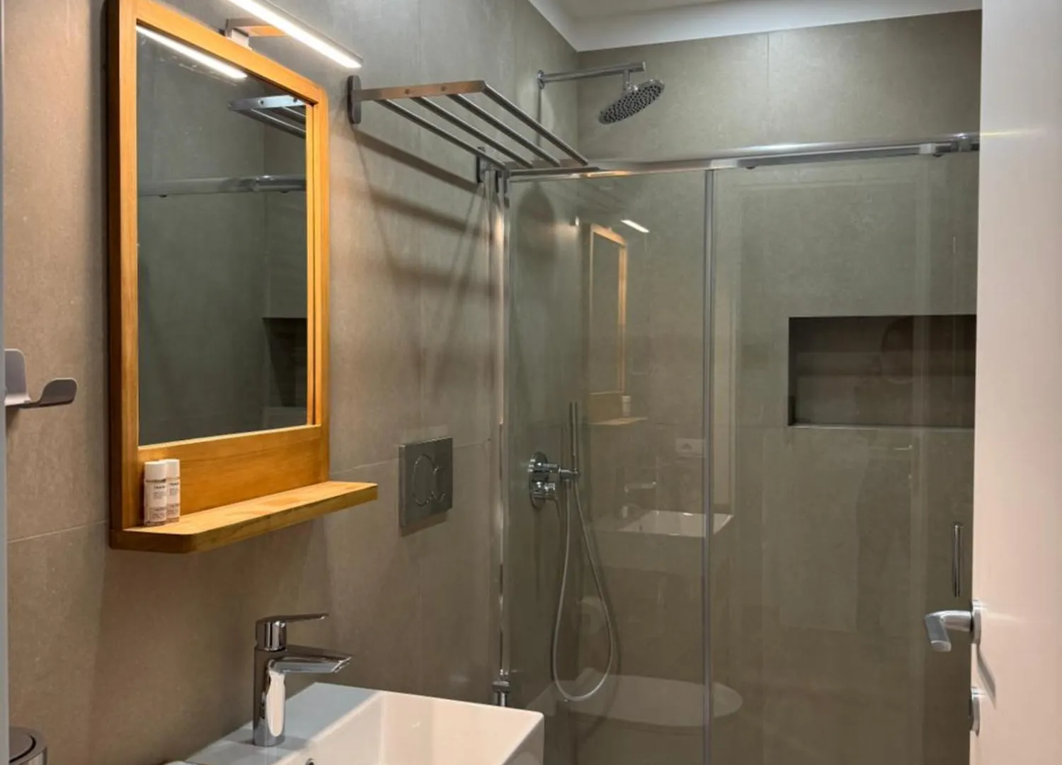 Flat 7 Rome Guesthouse Guest house