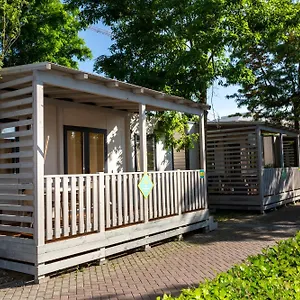 Hu In Town Holiday park
